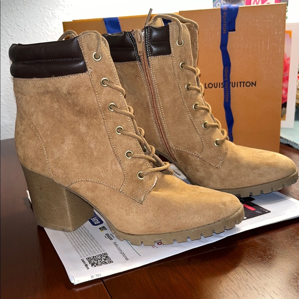 Sugar Brown Suede Textured 3’Heeled Ankle Boots Size 7&1/2